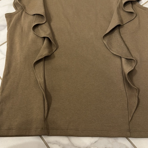 NWOT Gap Modern Tee Ruffle Sleeveless Top - Picture 4 of 6